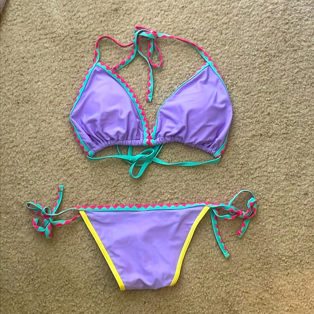 Colorful lilac bikini 👙